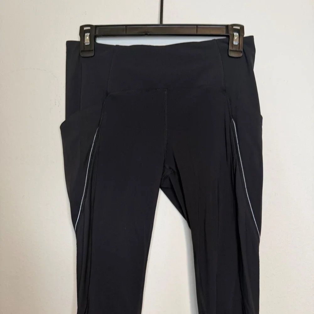 lululemon Run Off Route Mid Rise Crop Leggings Black Size 6 Athleisure